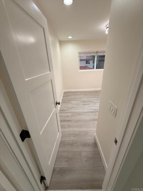 Image 15 of 23 For 4566 Cove Drive B