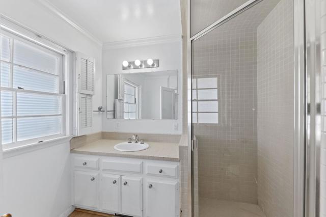 680 Fairway Circle, Hillsborough CA: https://media.crmls.org/mediaz/d3e45601-731b-4daa-9606-a0fd6d72fb2d.jpg