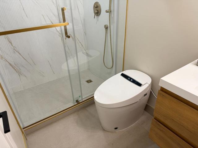 199 S 23rd Street, San Jose CA: https://media.crmls.org/mediaz/d3e5cb49-8905-48f8-a0a5-bf0a0197abdd.jpg