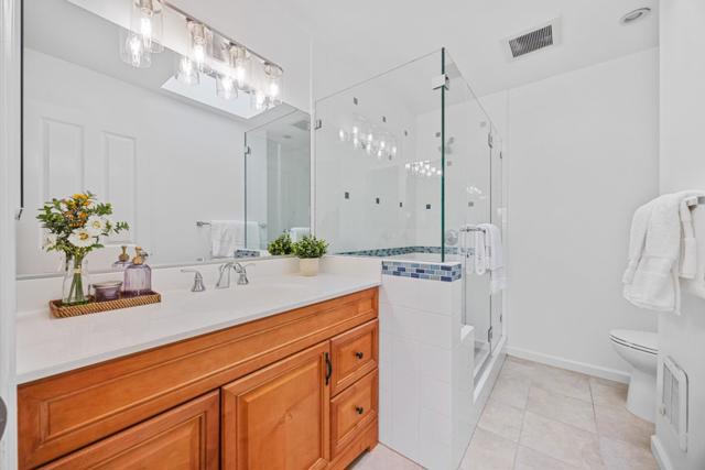 383 Glenwood Avenue, Daly City CA: https://media.crmls.org/mediaz/d3e69e23-bab4-4191-b934-619f47125e2a.jpg