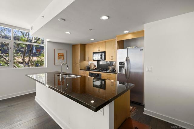 3812 Park Blvd, San Diego CA: https://media.crmls.org/mediaz/d3e6fd05-71f9-4413-a8d3-33d661efb84c.jpg