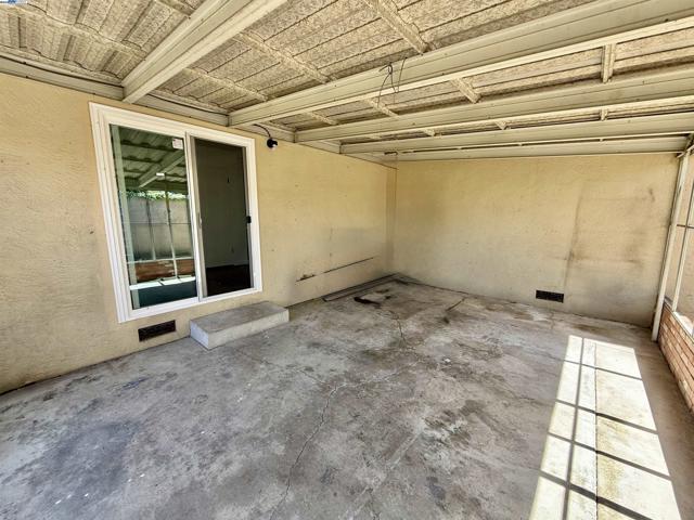 809 Coburn Ct, San Leandro CA: https://media.crmls.org/mediaz/d3e71360-22e2-4898-b733-3005733d6f14.jpg