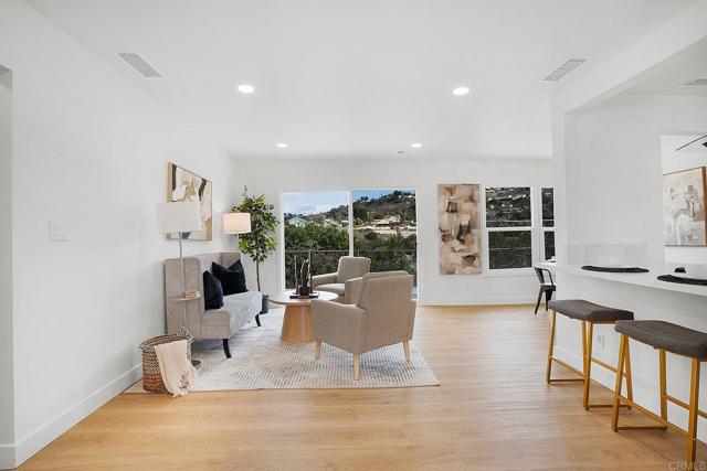 Detail Gallery Image 10 of 32 For 5648 Hamill Ave, San Diego,  CA 92120 - 3 Beds | 2 Baths