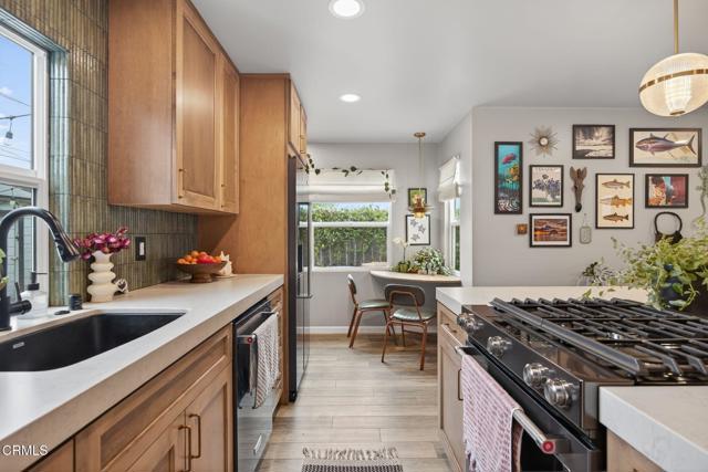 Detail Gallery Image 15 of 40 For 103 Comstock Dr, Ventura,  CA 93001 - 2 Beds | 1 Baths