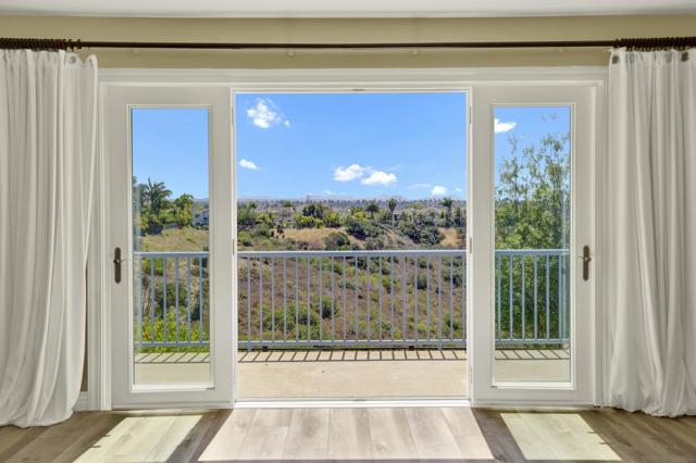 10553 Gaylemont Lane, San Diego CA: https://media.crmls.org/mediaz/d3ea2940-77fd-4ccc-8d91-9c8772f7c8b4.jpg