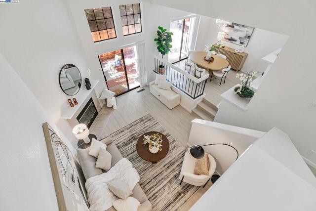 636 Praderia Cir, Fremont CA: https://media.crmls.org/mediaz/d3eaccfe-19e6-4d32-bebf-ec9d2cdfdf5a.jpg