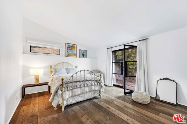 2382 Live Oak Meadows Road, Malibu CA: https://media.crmls.org/mediaz/d3eb6ed5-f8f4-4a1b-b75e-a51a01d230c8.jpg