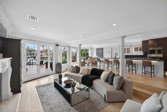 952 Peninsula Street, Ventura CA: https://media.crmls.org/mediaz/d3ebf423-ebfd-4031-bc58-5b14d068291f.jpg