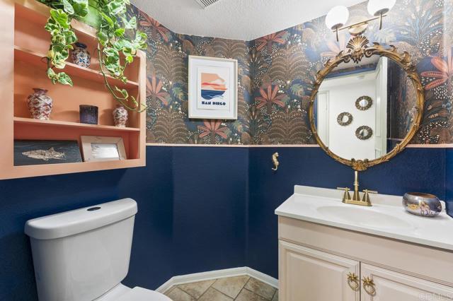 305 Cobblestone Place, Santee CA: https://media.crmls.org/mediaz/d3ecbb5d-aefa-4b11-a0a4-0ccbc5c589c3.jpg