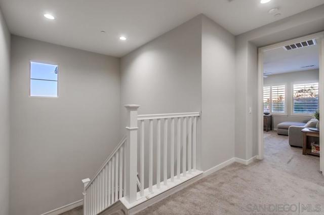 Image 69 of 75 For 9221 Helix Mesa Way