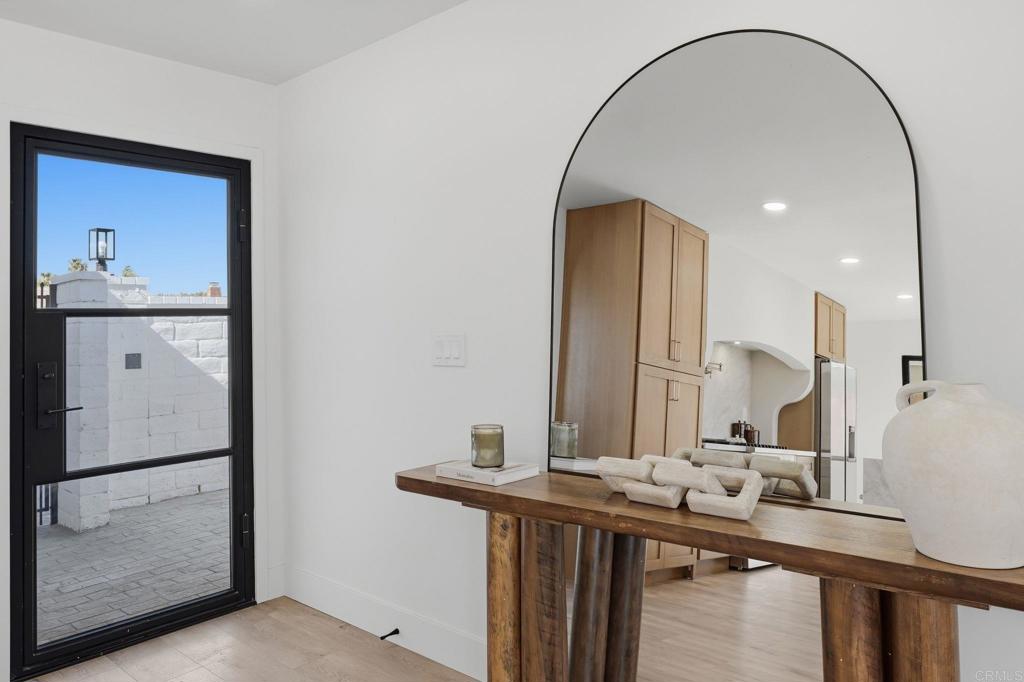 8833 Glenhaven Street - photo 10