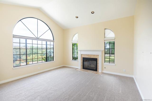 4514 La Canada, Fallbrook CA: https://media.crmls.org/mediaz/d3efd058-b06b-4743-aeb9-dc751a63b2dd.jpg