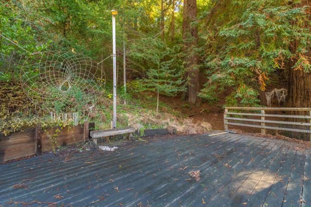 4051 Branciforte Drive, Santa Cruz CA: https://media.crmls.org/mediaz/d3efd4d9-d995-4a0f-8fd9-07d3a78d32b4.jpg