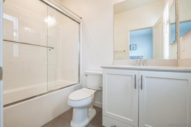 885 Blackstone, San Marcos CA: https://media.crmls.org/mediaz/d3f01bd1-b4cf-4a6d-9742-bcf8bfa33805.jpg