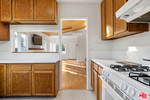 912 Victoria Avenue photo 14