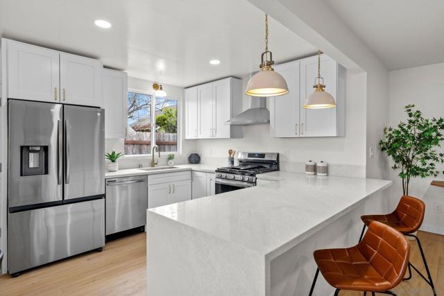 3534 36 Collier Ave, San Diego CA: https://media.crmls.org/mediaz/d3f0b200-0b50-40e6-b621-0cc73dca5efa.jpg
