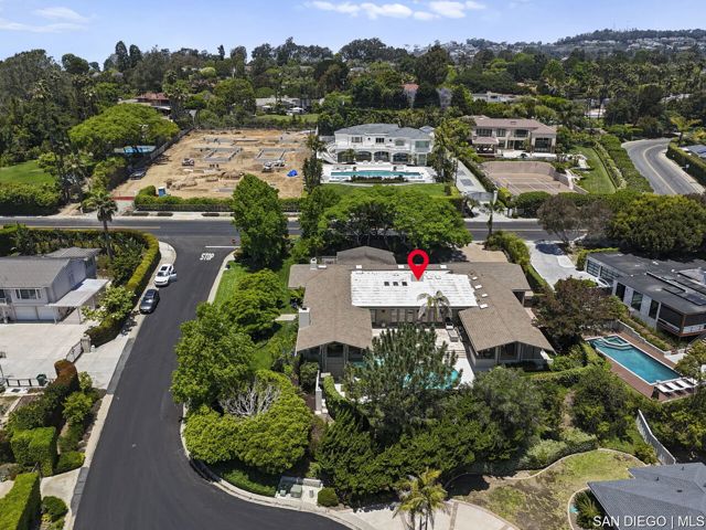 5931 Citadel CIR, La Jolla CA: https://media.crmls.org/mediaz/d3f19c66-4a67-4395-b46a-1462b0151a99.jpg
