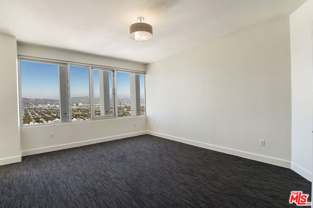 5670 Wilshire Boulevard, Los Angeles CA: https://media.crmls.org/mediaz/d3f1acd2-d6a4-4e69-9579-0f1bca60ea88.jpg