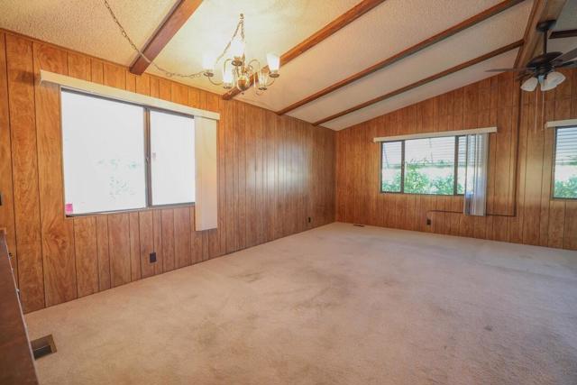 33321 Laura Drive, Thousand Palms CA: https://media.crmls.org/mediaz/d3f20871-1cf5-423c-b0f8-3e057073a1ec.jpg