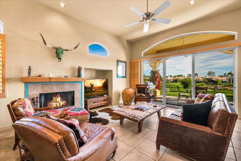 MLS #219140861DA image #3