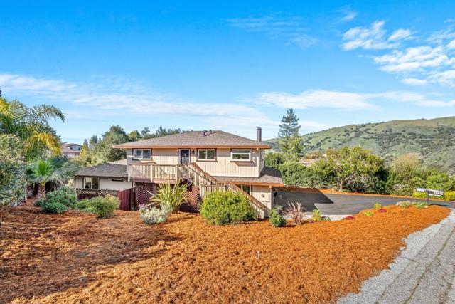 3735 Oak Canyon Lane, Morgan Hill CA: https://media.crmls.org/mediaz/d3f44100-0891-49a7-b401-3be0c66e9ba9.jpg