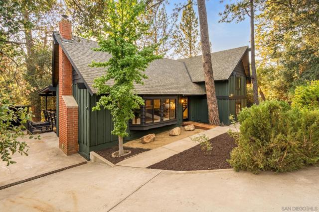 8648 Valley View Trail, Pine Valley CA: https://media.crmls.org/mediaz/d3f5370e-908d-4952-ab66-1c4b9448bb23.jpg