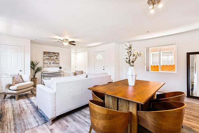 2418 W Lincoln St, Long Beach CA: https://media.crmls.org/mediaz/d3f5d237-61f7-42ed-9415-be312dfd9d31.jpg
