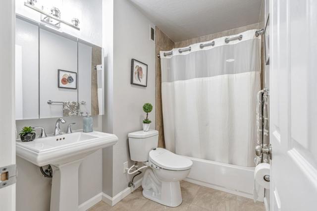 400 Davey Glen Road, Belmont CA: https://media.crmls.org/mediaz/d3f74fec-4490-4d56-9c3c-81c0f8ae4b4c.jpg
