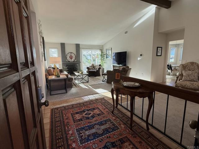 Detail Gallery Image 2 of 27 For 3439 Lakewood St, Carlsbad,  CA 92010 - 3 Beds | 2 Baths