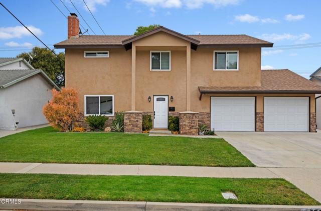 1796 Swift Avenue, Ventura CA: https://media.crmls.org/mediaz/d3f7d35c-47bd-48a5-8794-d746f3764fd8.jpg