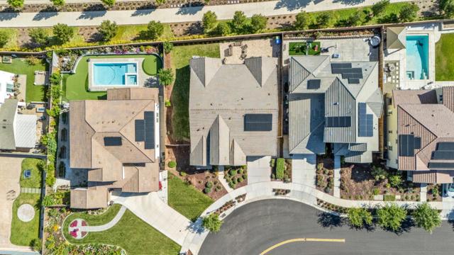 6326 Moser Way, Tracy CA: https://media.crmls.org/mediaz/d3f88f0b-ceba-4911-bc3a-99f0b4da8b01.jpg
