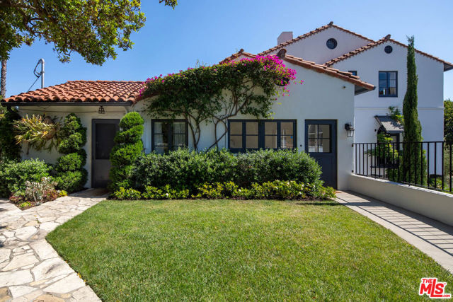 Image 40 of 43 For 2464 Catalina Street