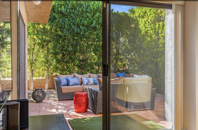 48665 Moon Terrace Lane, Palm Desert, CA 92260