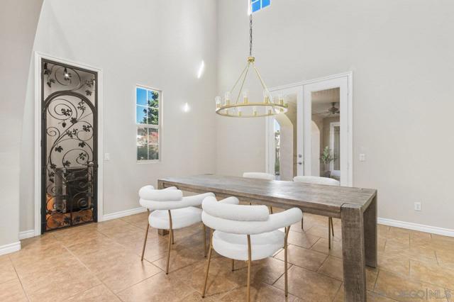 2957 Ranch Gate Rd, Chula Vista CA: https://media.crmls.org/mediaz/d3f9a9f2-f65d-40df-b83c-66aab0fec83c.jpg