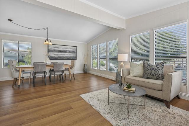 Detail Gallery Image 2 of 58 For 631 via Costa Rica, Vista,  CA 92081 - 2 Beds | 2 Baths
