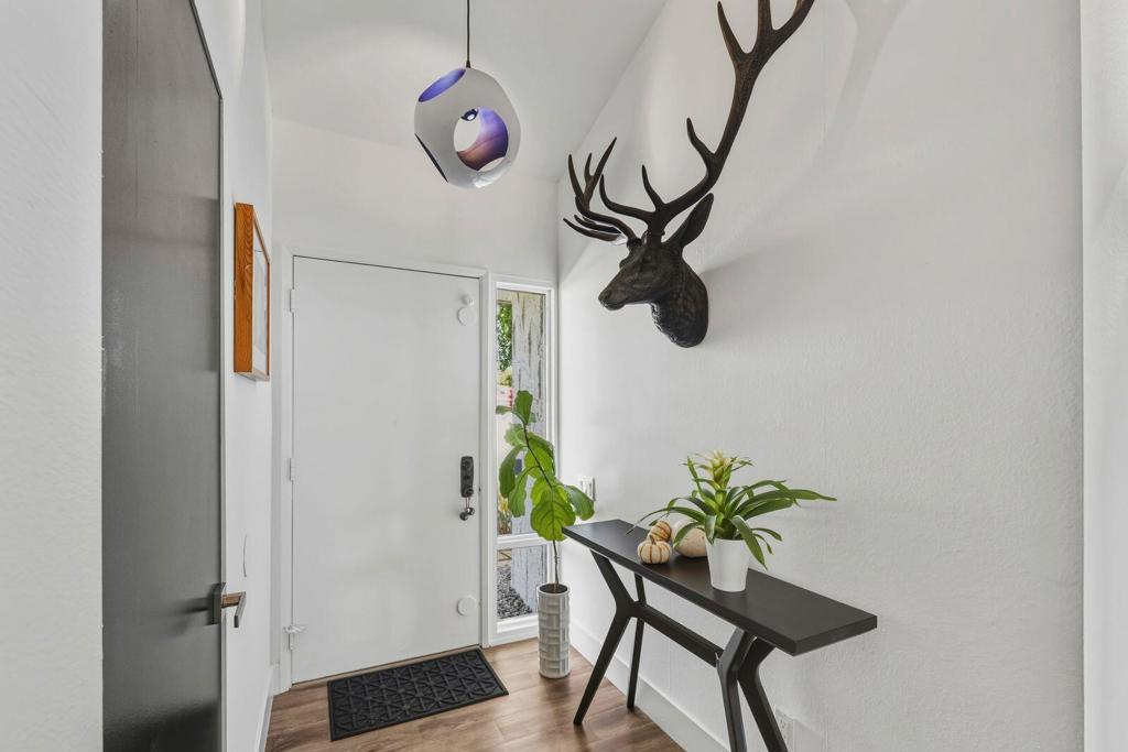 MLS #219138508PS image #3