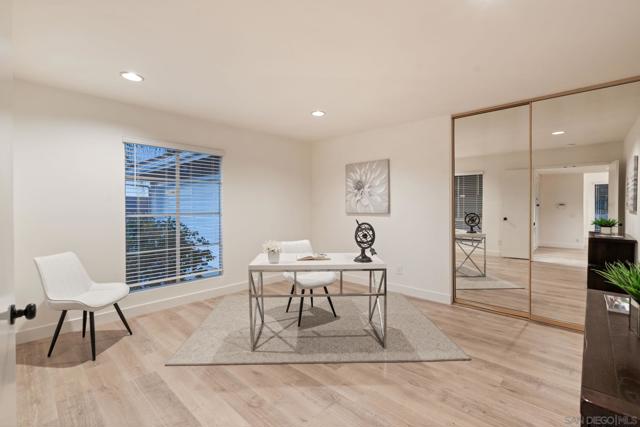 6221 BRYNWOOD COURT, San Diego CA: https://media.crmls.org/mediaz/d3fbfbed-a88e-4727-8e24-cc80f716d78e.jpg