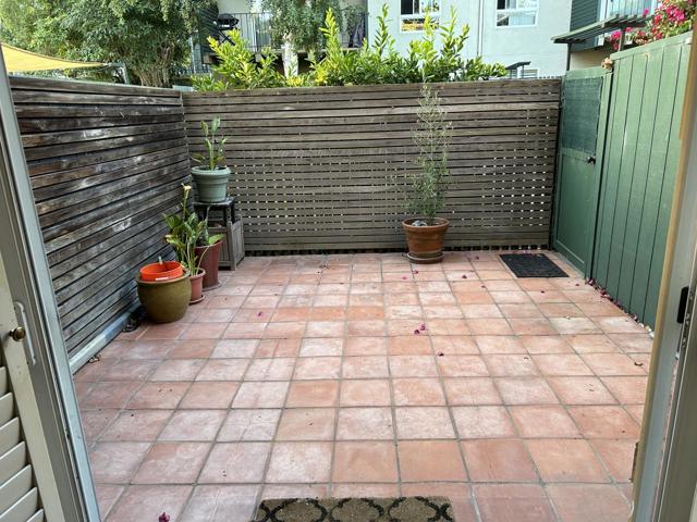 940 Peninsula Avenue, San Mateo CA: https://media.crmls.org/mediaz/d3fc6cbb-3fea-4f97-affa-1c68c34f45e4.jpg