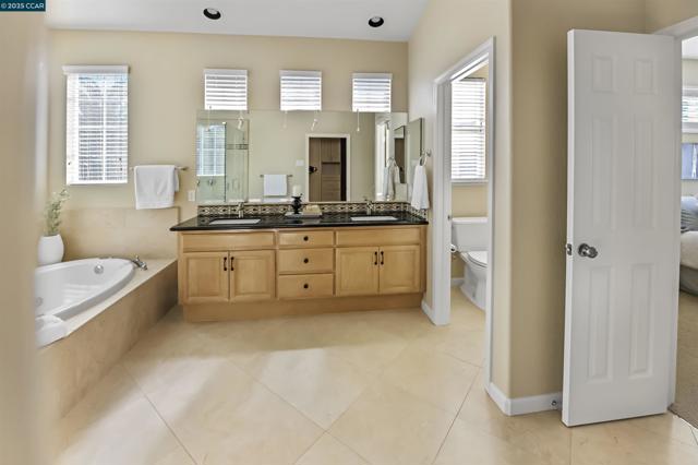 Image 25 of 37 For 782 Ygnacio Woods Ct