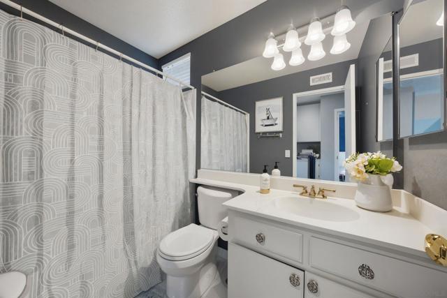 1595 Bay Meadows Dr, Alpine CA: https://media.crmls.org/mediaz/d3fe8358-673f-4d3a-a3f8-70a89b2afd9d.jpg