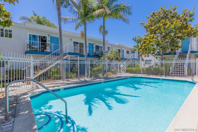 Image 2 of 13 For 4747 Hamilton St  2