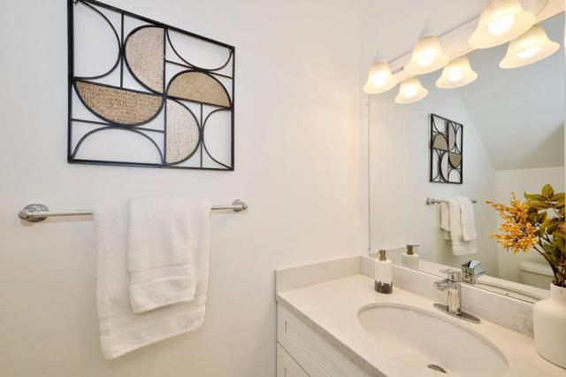 4210 Comet Circle, Union City CA: https://media.crmls.org/mediaz/d4026457-33a1-47be-9497-12619a9b1b59.jpg