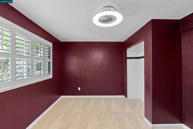 3628 Portsmouth Ct, Pleasanton CA: https://media.crmls.org/mediaz/d403030d-8715-438d-86ad-e77bf8bd4f17.jpg