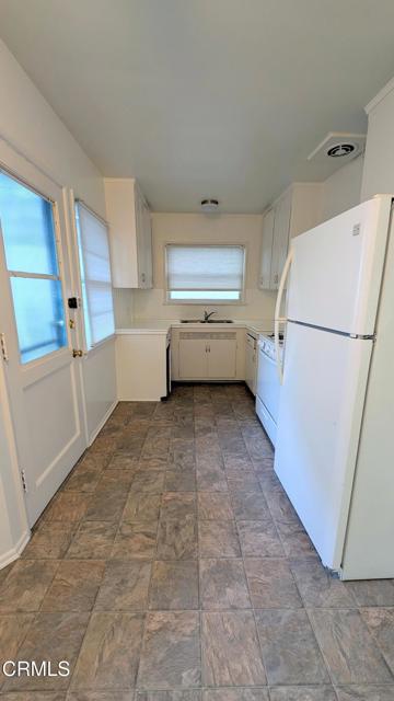 Detail Gallery Image 7 of 9 For 1500 Verd Oaks Dr, Glendale,  CA 91205 - 1 Beds | 1 Baths