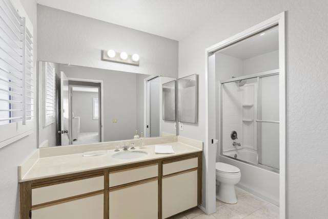 Detail Gallery Image 22 of 33 For 11325 Avenida De Los Lobos Unit D, San Diego,  CA 92127 - 1 Beds | 1 Baths