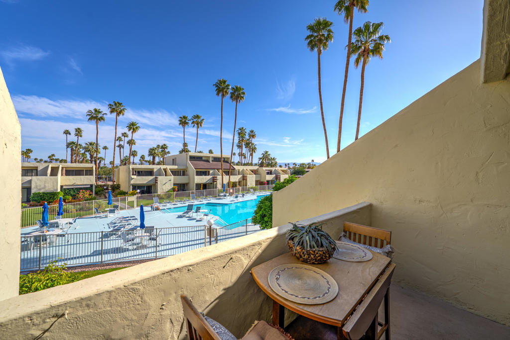1655 E Palm Canyon Drive #616