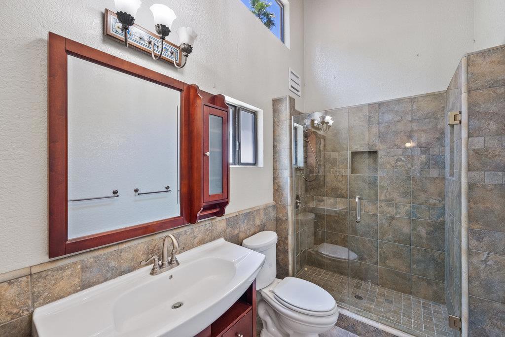 MLS #ML82019042 image #15