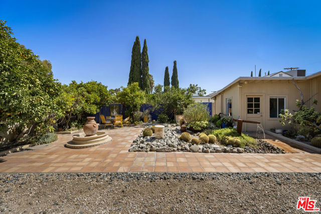 3 Bed Home for Sale in Los Angeles, California