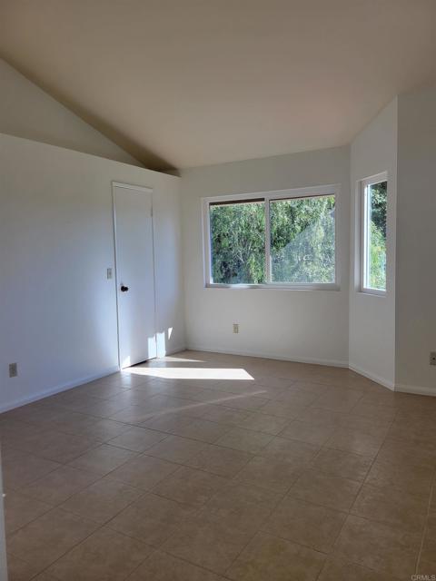 Detail Gallery Image 11 of 26 For 1217 Huntington Rd, San Marcos,  CA 92078 - 4 Beds | 2/1 Baths