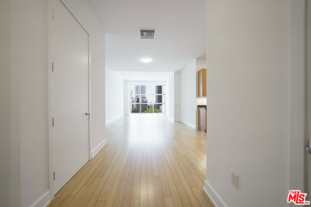 3223 W 6th Street #605